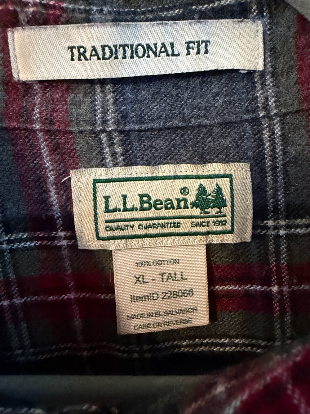 L.L. Bean Men's Navy and Red Plaid Button-Down Shirt - Picture 3 of 4